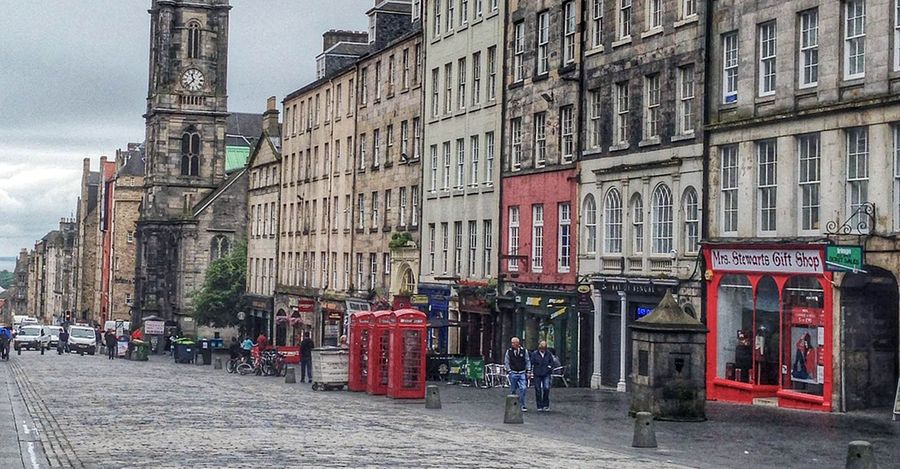 shop cleaning in Edinburgh